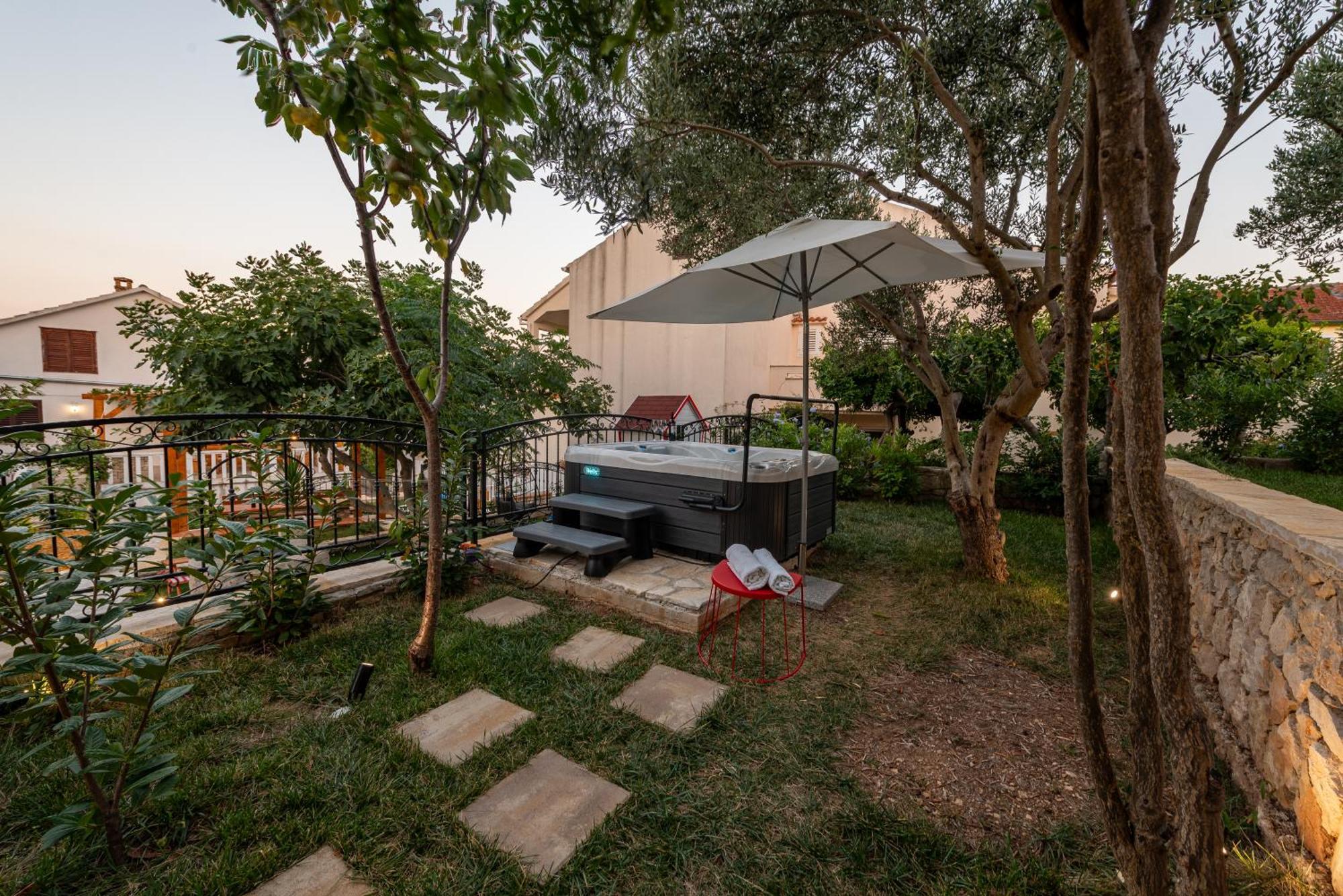 Home with a unique view Preko Extérieur photo