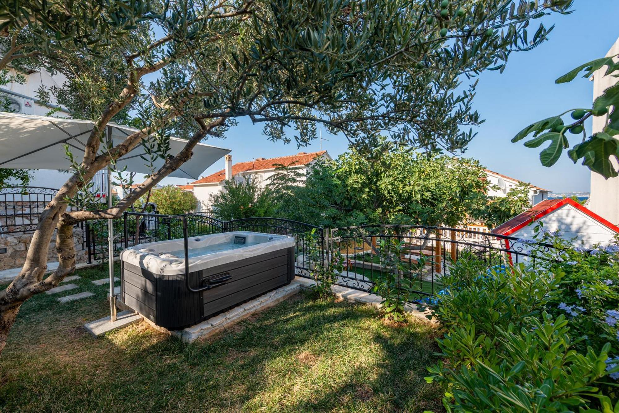 Home with a unique view Preko Extérieur photo